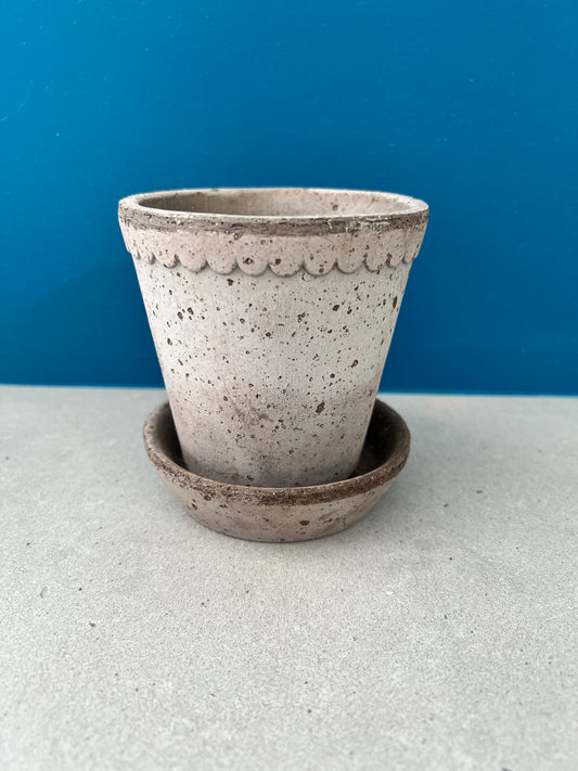 3.25 Grey Clay Planter & Saucer by Bergs Potter